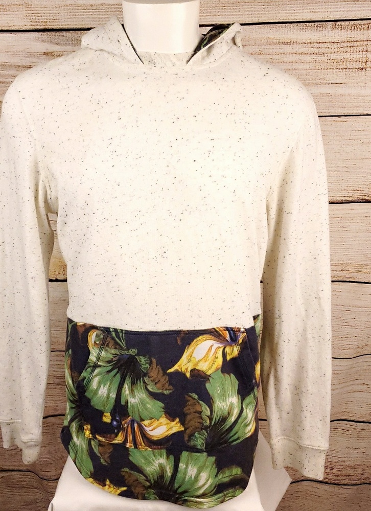 On The Byas Hoodie Medium